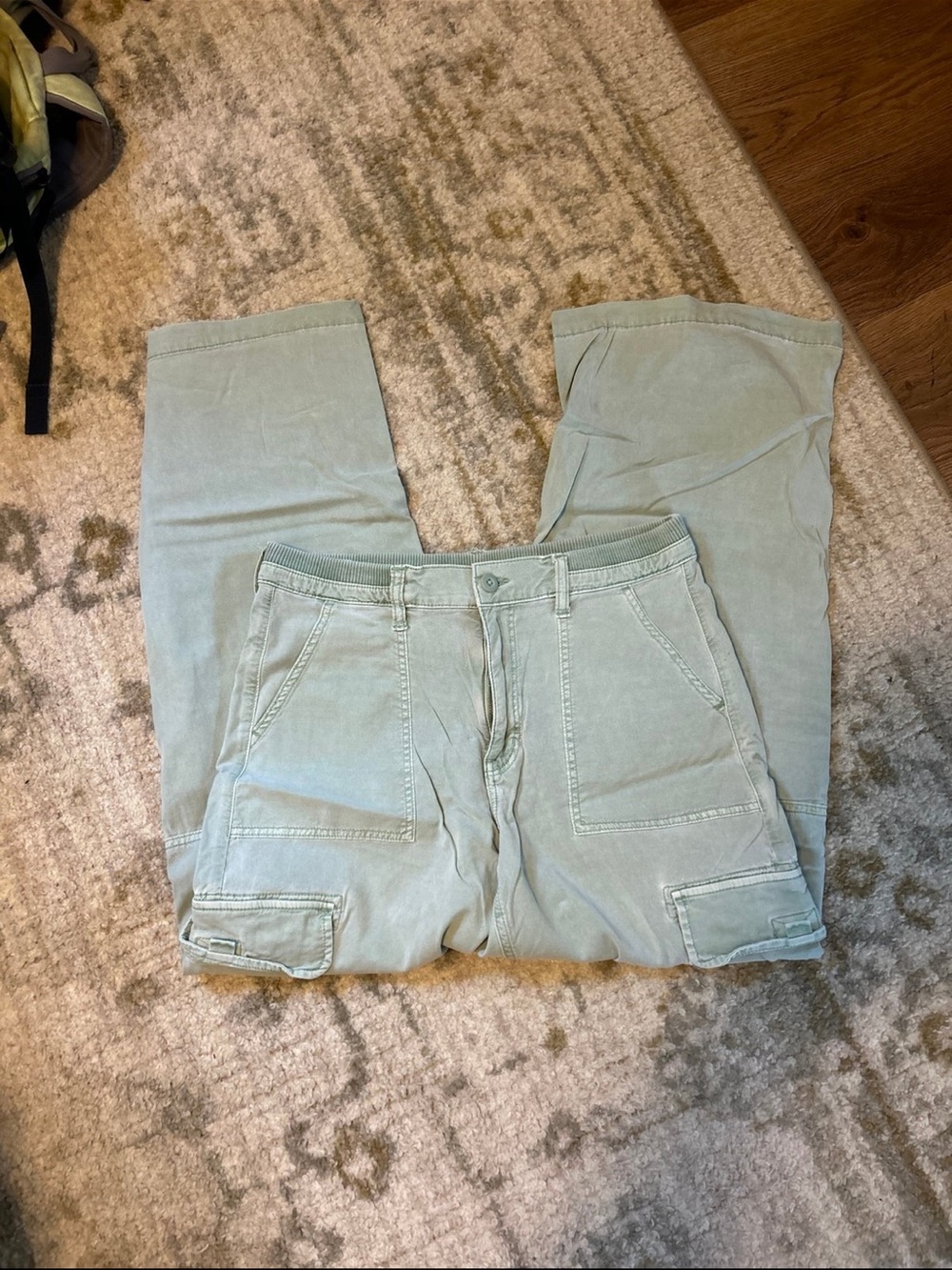 American Eagle Light Green Cargo Pants